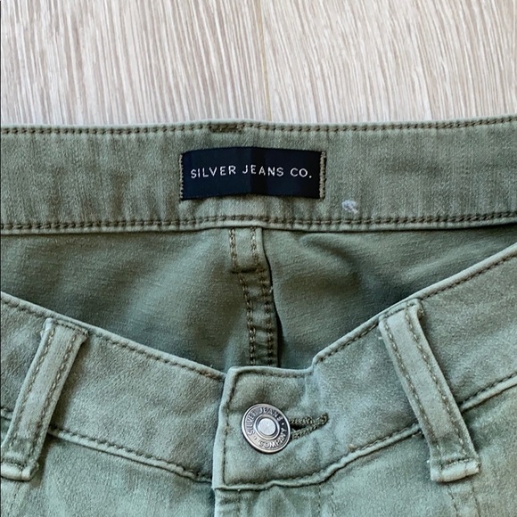 Silver Jeans Co. Green Carto Style Pants - Picture 2 of 2
